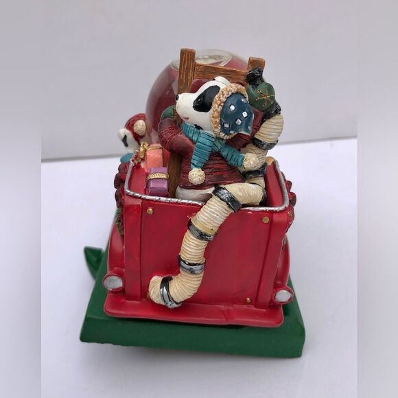 SANTA IN A CAR WITH PUPPIES STOCKING HOLDER HANGER CHRISTMAS FIGURINE 3.5" TALL - Picture 4 of 7